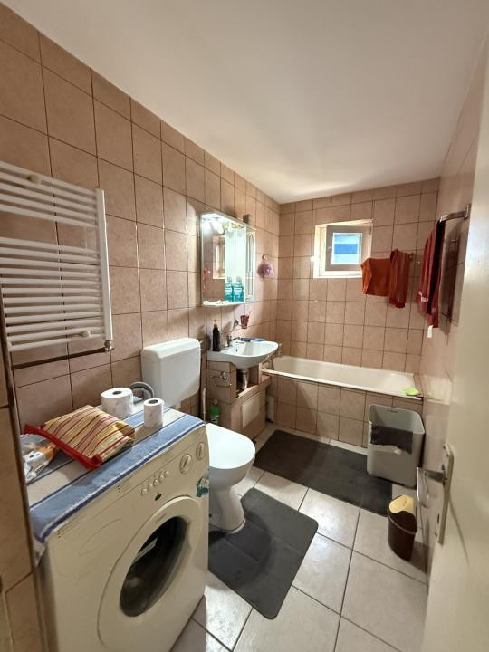 Apartament cu 2 camere, 53 mp utili + balcon - Lipovei