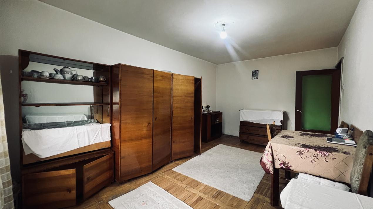 Apartament 3 camere, 60 mp utili, etaj 4, zona Aradului 