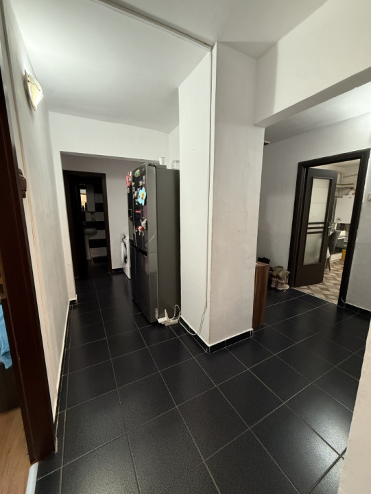 COMISION 0% Apartament 4 camere, decomandat, 77 mp utili + 2 balcoane - Soarelui