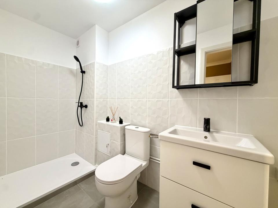 Apartament de lux, 1 camera, 26 mp utili - Complexul Studentesc 