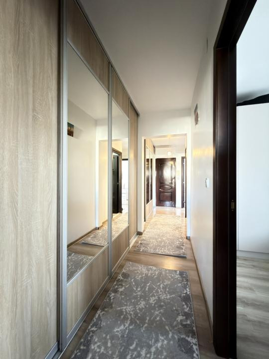 Apartament 3 camere, 2 bai, decomandat, 65 mp utili - Calea Girocului