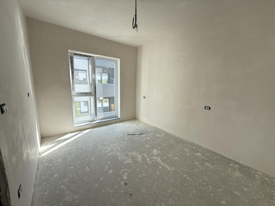 Apartament cu 2 camere, decomandat, 55 mp utili + balcon - Giroc