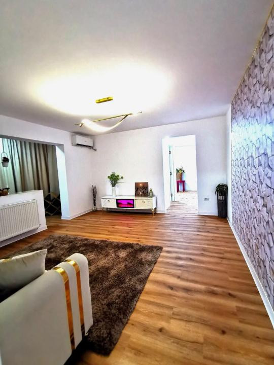 Apartament 2 camere, 51.06 mp utili, etaj 1, zona Calea Girocului
