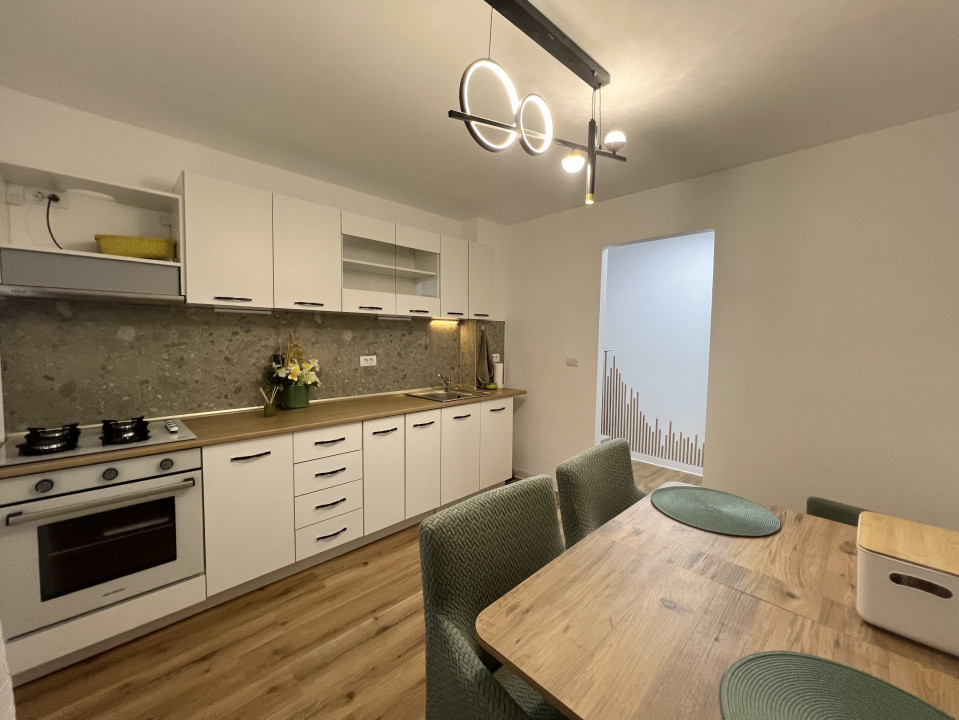 Apartament 2 camere, 51 mp utili, etaj 1, zona - Calea Girocului