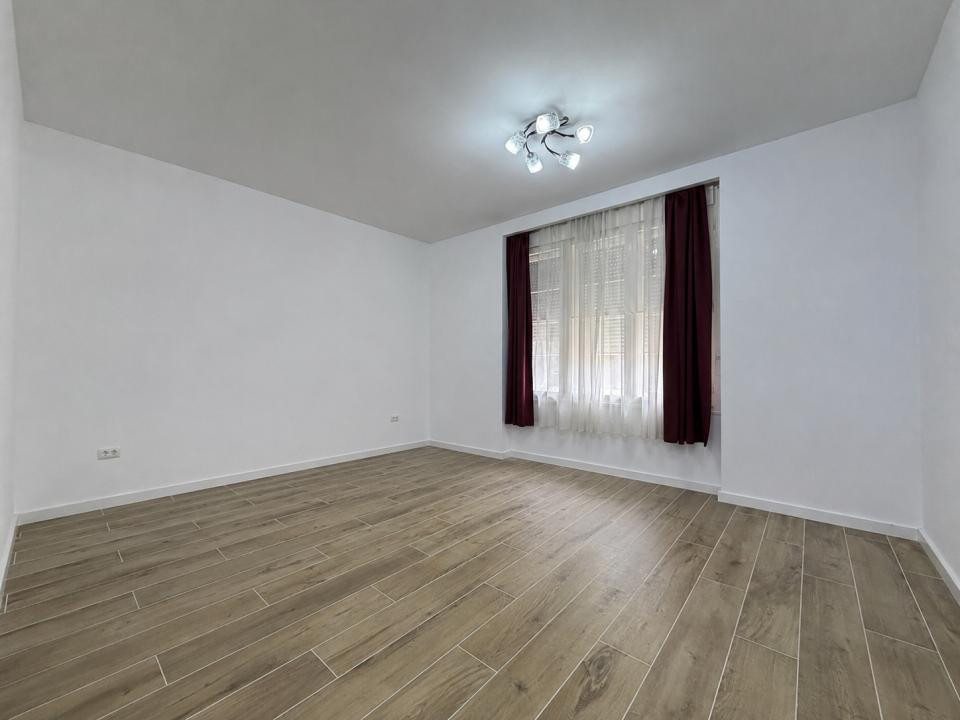 Apartament 2 camere, 104mp utili, etaj 2, parcare - Centru Timisoafa 
