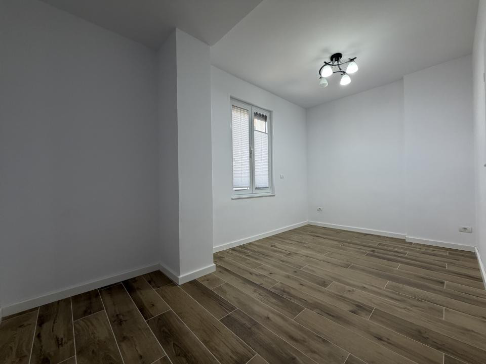 Apartament 2 camere, 104mp utili, etaj 2, parcare - Centru Timisoafa 