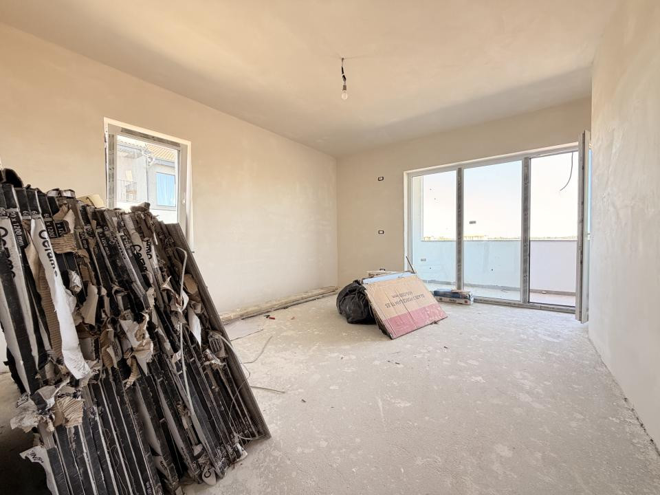Apartament cu 2 camere, decomandat, 53 mp utili + balcon-Giroc