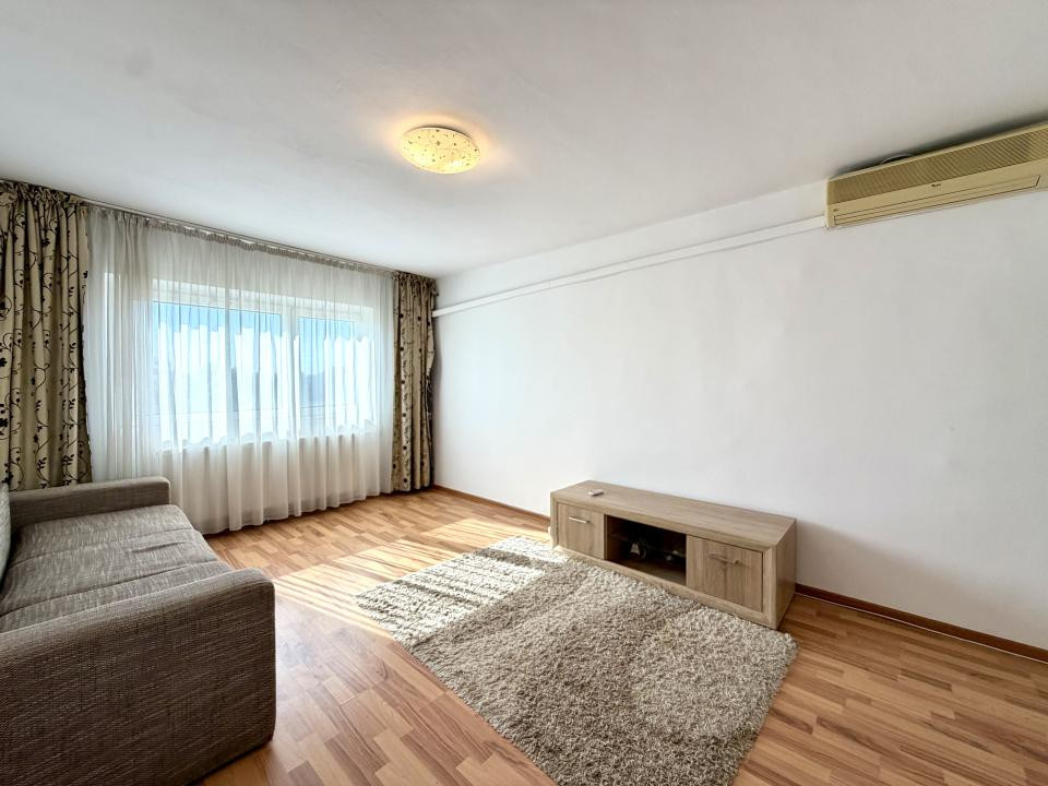 Apartament 2 camere, 50 mp utili, etaj 4 - Zona Lipovei 
