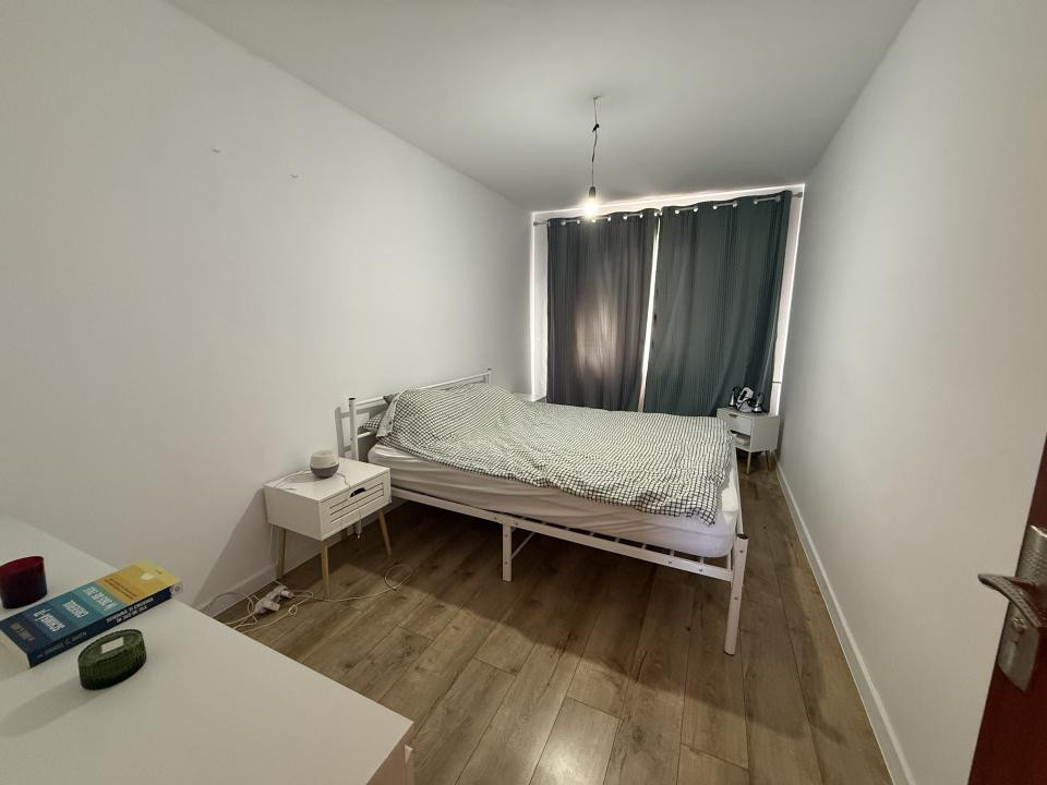 Apartament cu 4 camere, semidecomandat, etaj 4/5 - Sagului