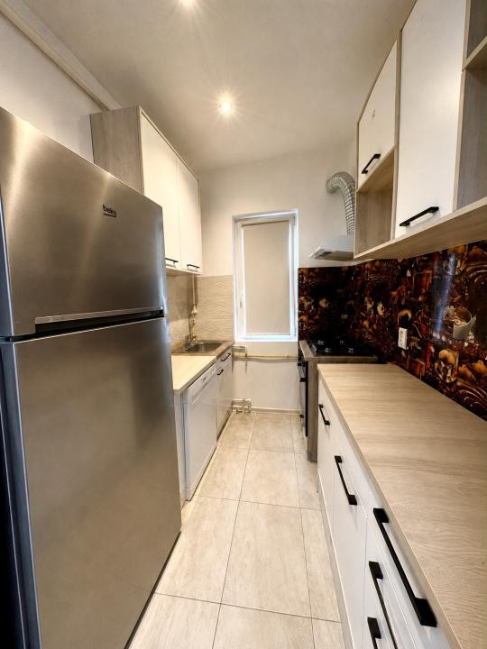 Apartament 2 camere, 42 mp utili, etaj 9/10 - Gheorghe Lazar 