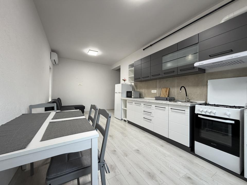 Apartament cu 2 camere, 50mp utili, parter, grădină de 50mp-Mehala