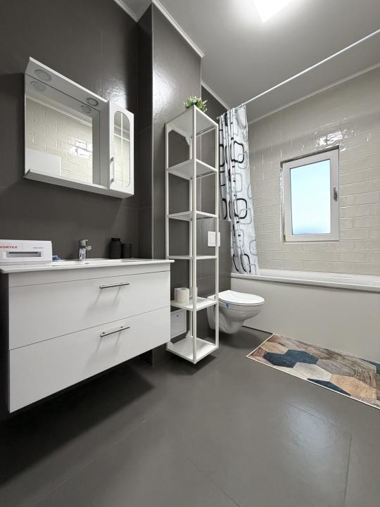 Apartament cu 2 camere, 50mp utili, parter, grădină de 50mp-Mehala