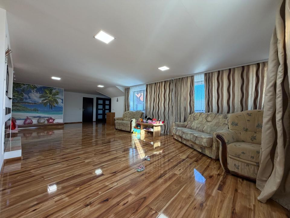 Casa individuala cu 3 camere, 316 mp utili, 480 mp teren - Dudestii Noi