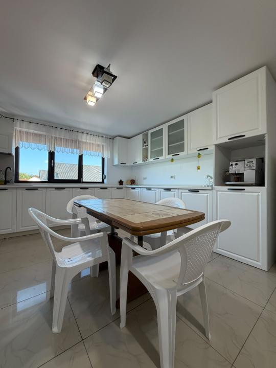 Casa individuala cu 3 camere, 316 mp utili, 480 mp teren - Dudestii Noi