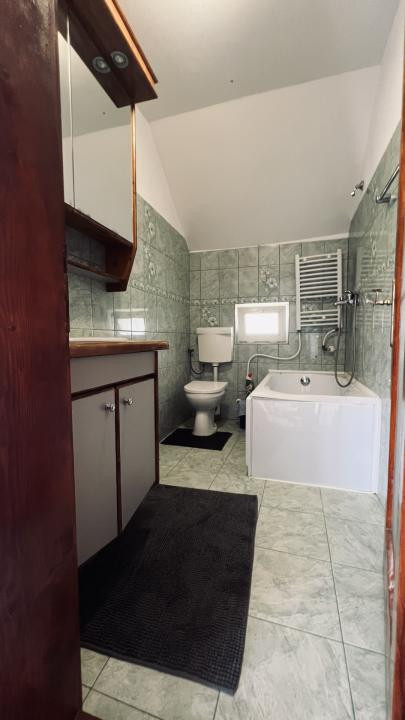 Apartament 3 camere, la casa, 70 mp utili, intrare separata , etaj 1 - Chisoda 