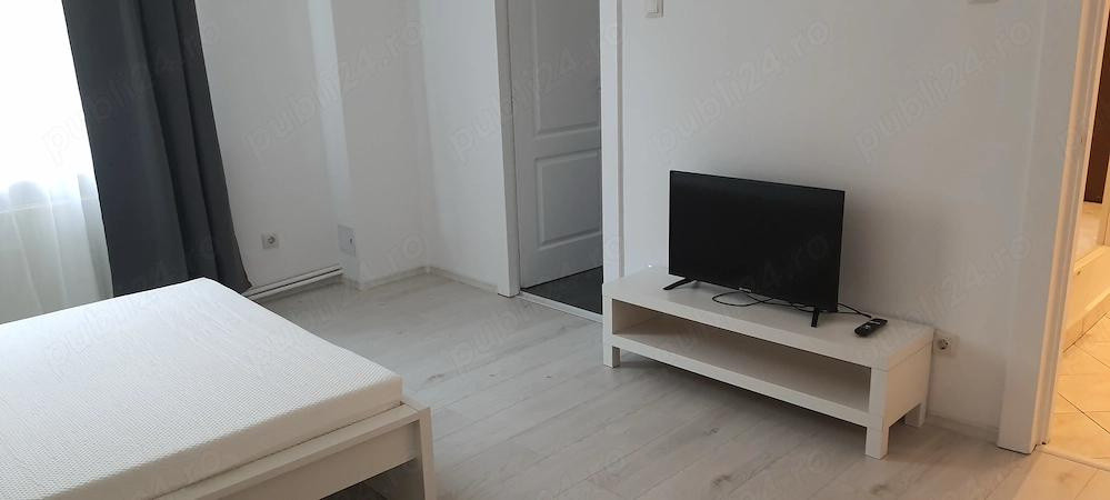 Apartament de inchiriat 40mp, o camera - zona Medicina 