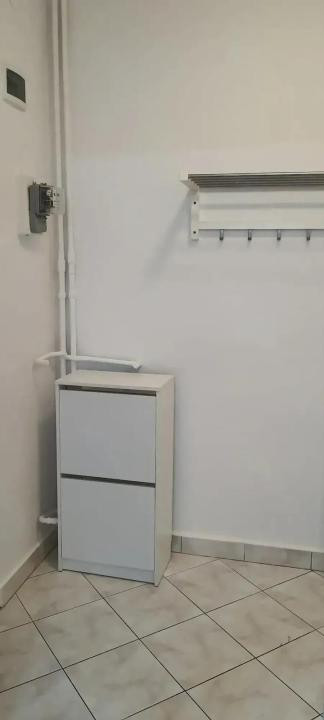 Apartament de inchiriat 40mp, o camera - zona Medicina 