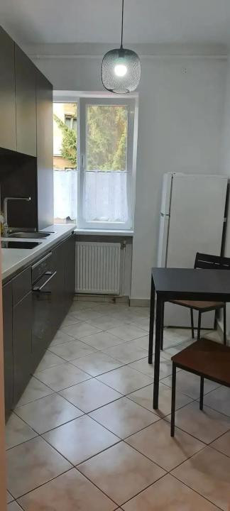 Apartament de inchiriat 40mp, o camera - zona Medicina 
