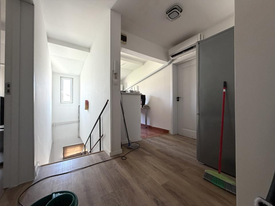 Apartment cu 2 camere, 70mp utili, etaj 5, mobilat - Girocului