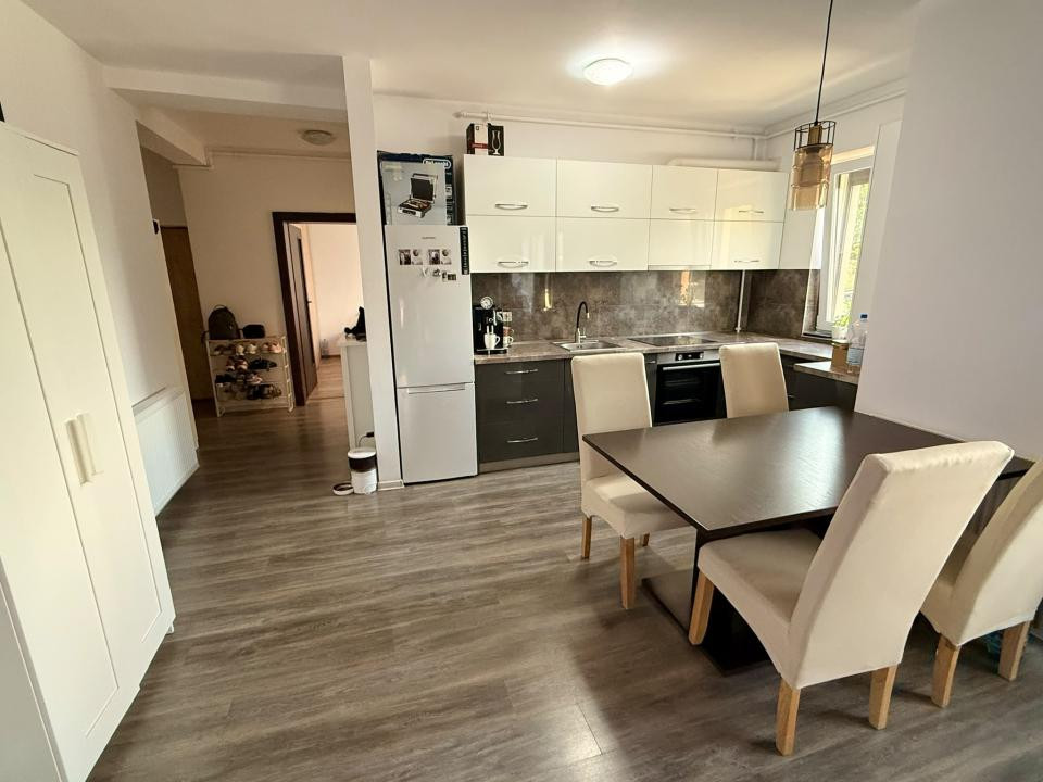 Apartament 2 camere, decomandat, 53 mp utili, parter - Giroc 