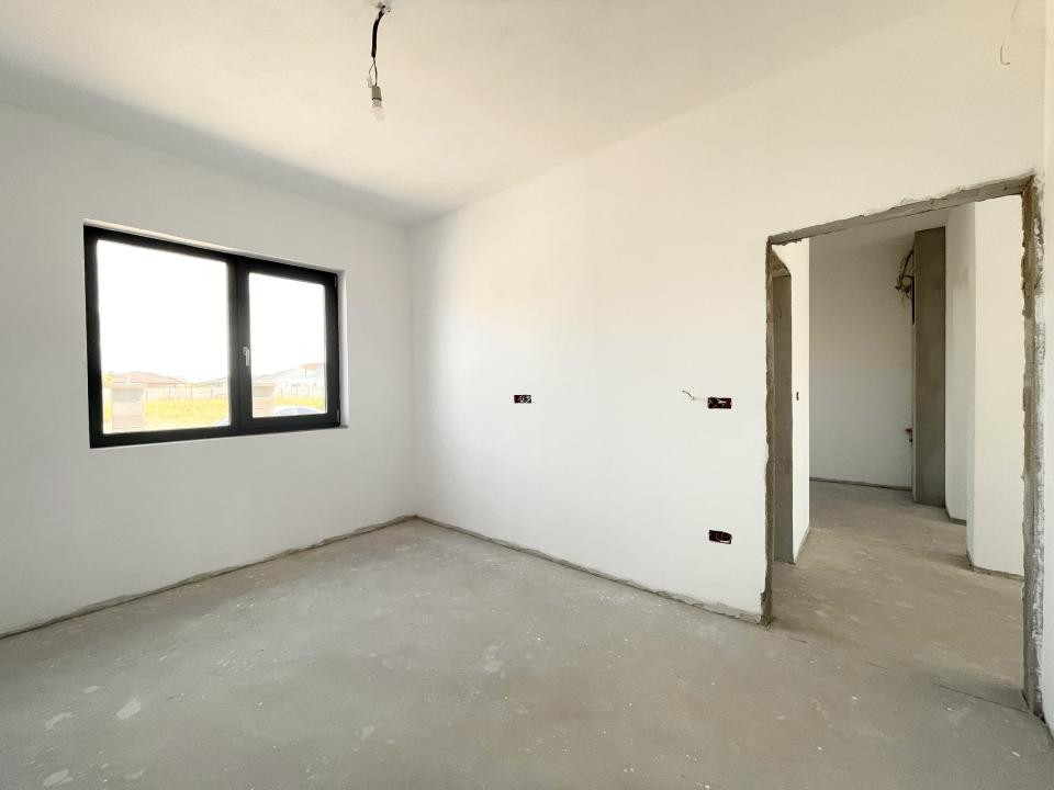 Duplex 4 camere, 132 mp utili - Mosnita Noua