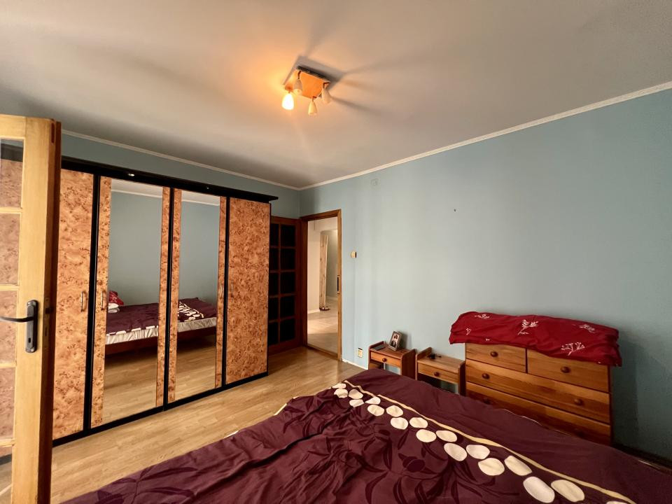  Apartment cu 3 camere, 73 mp utili, decomandat - zona Bucovina