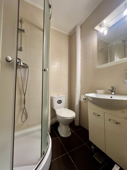  Apartment cu 3 camere, 73 mp utili, decomandat - zona Bucovina