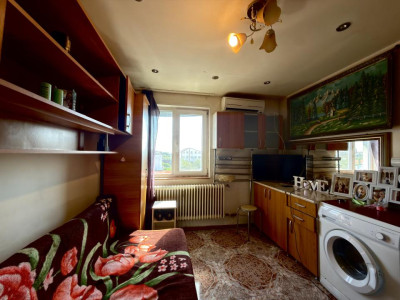 Garsoniera, etaj 3, mobilara si utilat, zona Steaua 