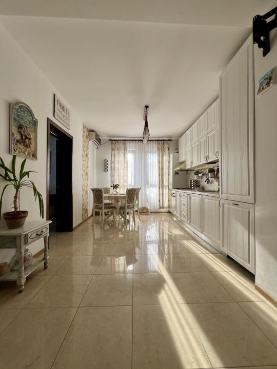  Apartment cu 2 camere, 55 mp utili, etaj 1, decomandat - Giroc