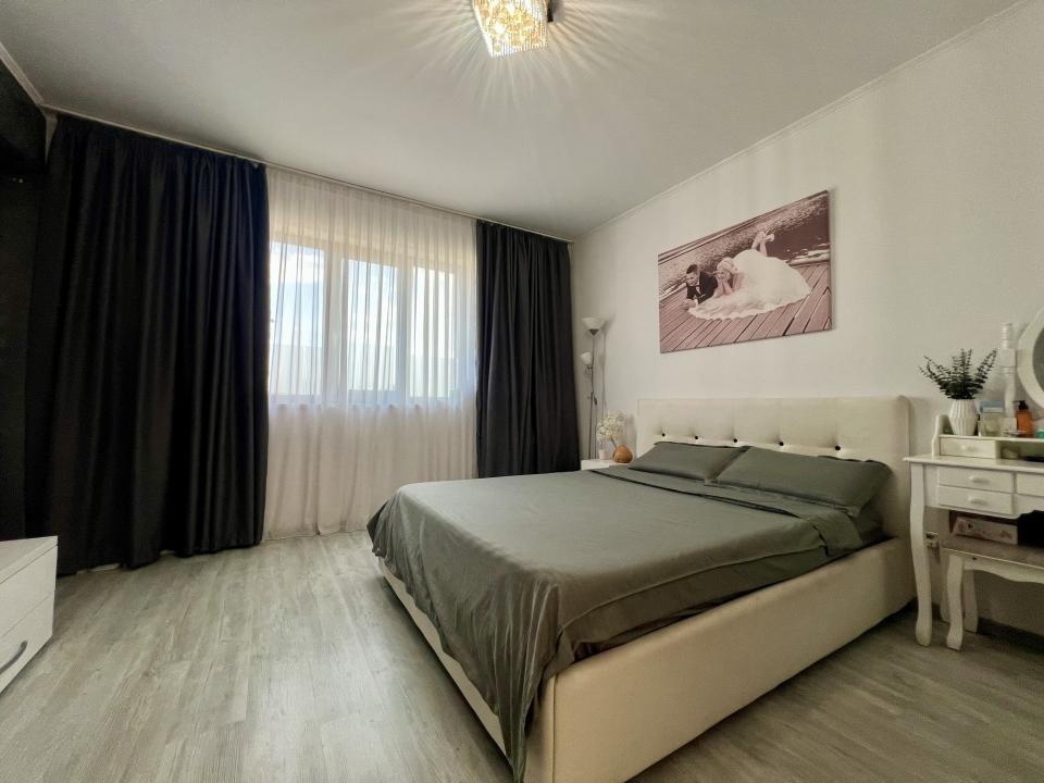  Apartment cu 2 camere, 55 mp utili, etaj 1, decomandat - Giroc