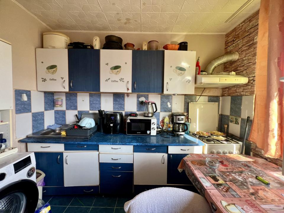  Apartament cu 2 camere, 32 mp utili, decomandat - zona Olimpia