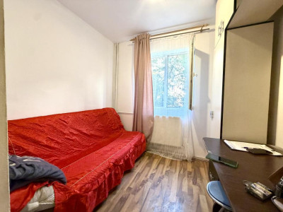 Garsoniera 14 mp utili, etaj 1, mobilata - Zona Elisabetin