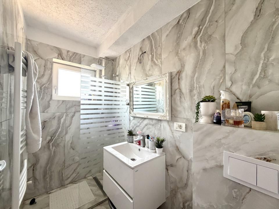 Duplex inedit, 3 camere, 61 mp utili, mobilat/utilat - Sanandrei
