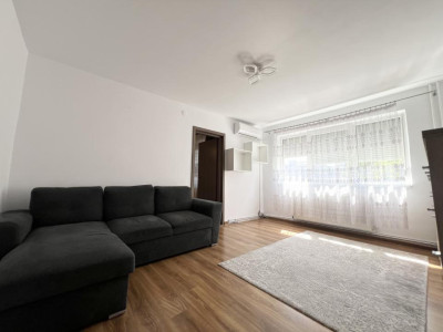  Apartment cu 3 camere, 50 mp utili, etaj 3 - zona Dambovita