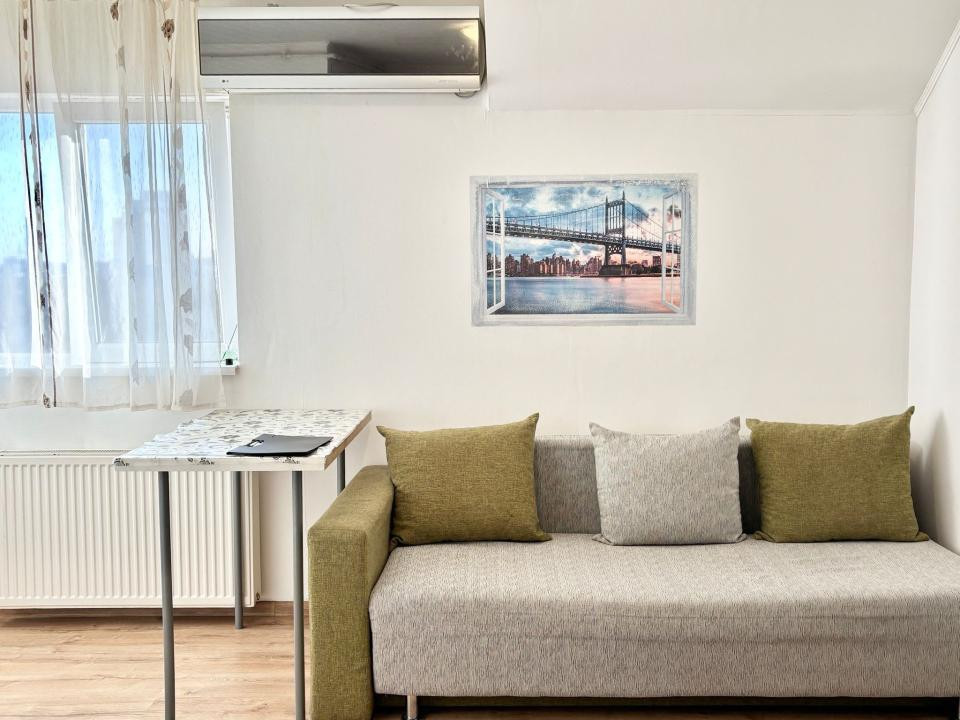  DE INCHIRIAT Garsoniera moderna, 22mp, etaj 5/5 - Lipovei