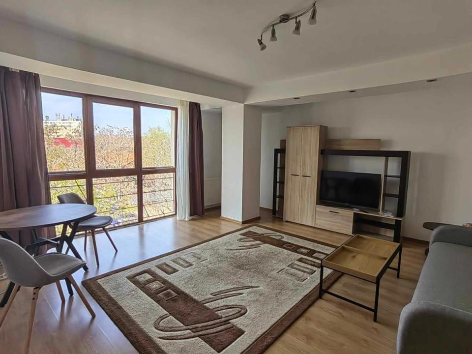 Apartament cu 2 camere, modern - zona Balcescu