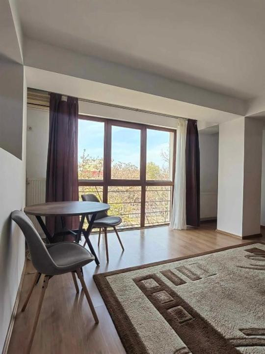 Apartament cu 2 camere, modern - zona Balcescu