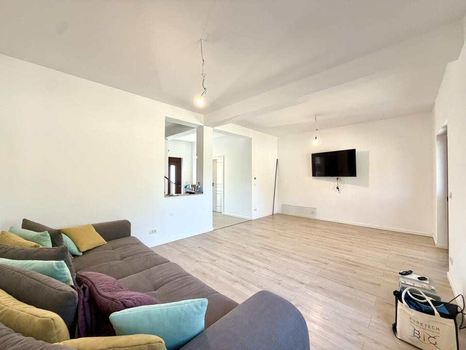 Duplex modern, 4 camere, 101 mp utili, 240 mp teren - Sanandrei