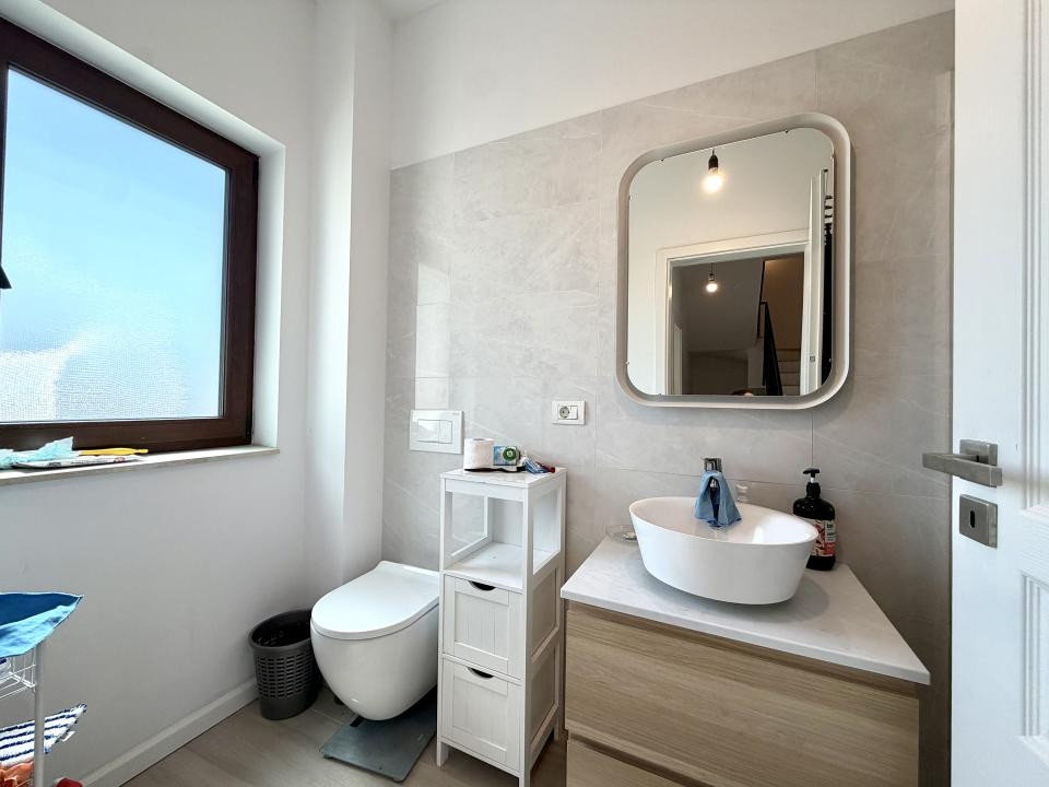 Duplex modern, 4 camere, 101 mp utili, 240 mp teren - Sanandrei