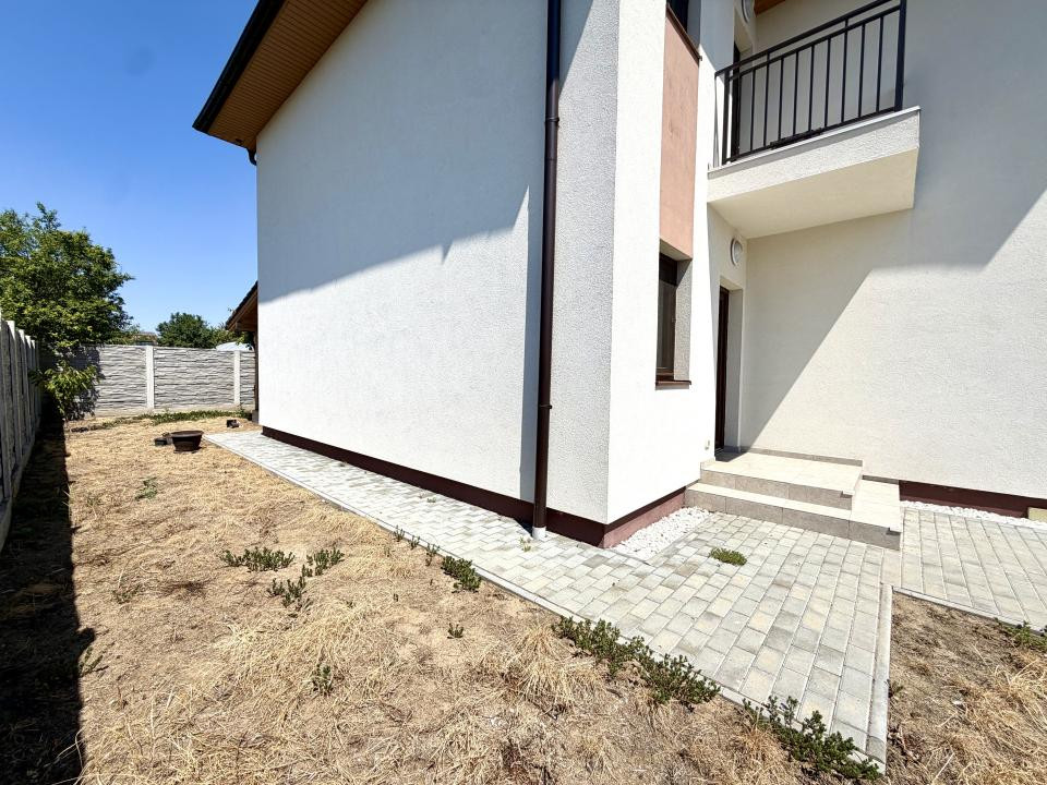 Duplex modern, 4 camere, 101 mp utili, 240 mp teren - Sanandrei