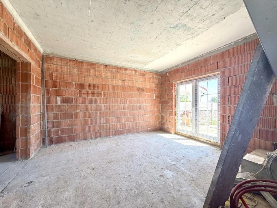 Duplex elegant 3 camere, 70 mp utili, 350 teren - Sanandrei