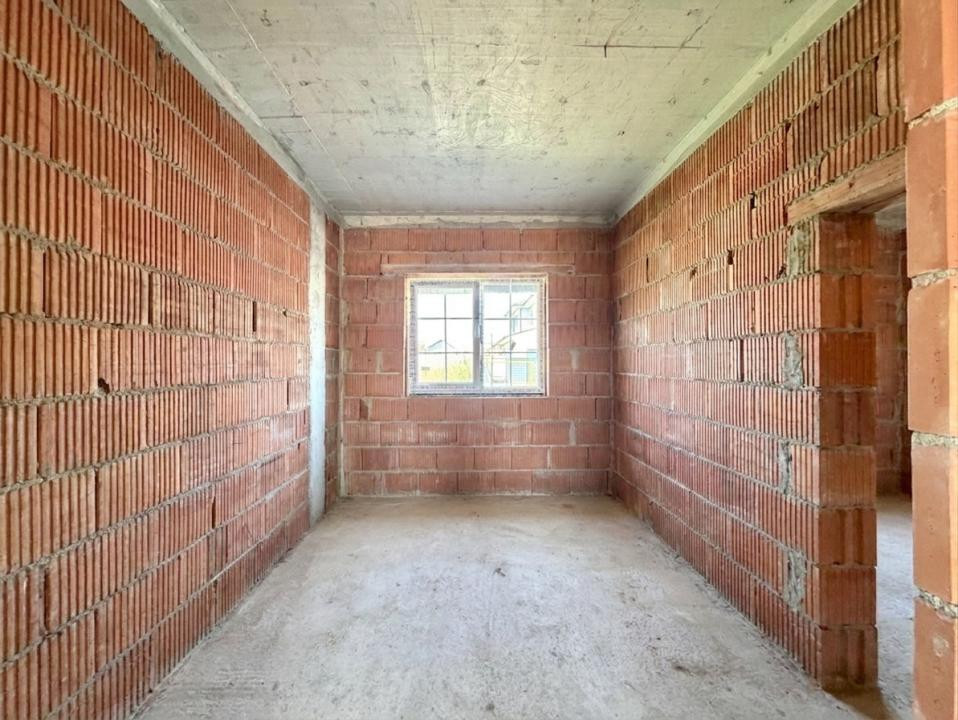 Duplex elegant 3 camere, 70 mp utili, 350 teren - Sanandrei