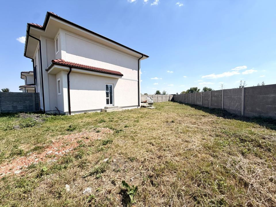 Duplex elegant 3 camere, 70 mp utili, 350 teren - Sanandrei