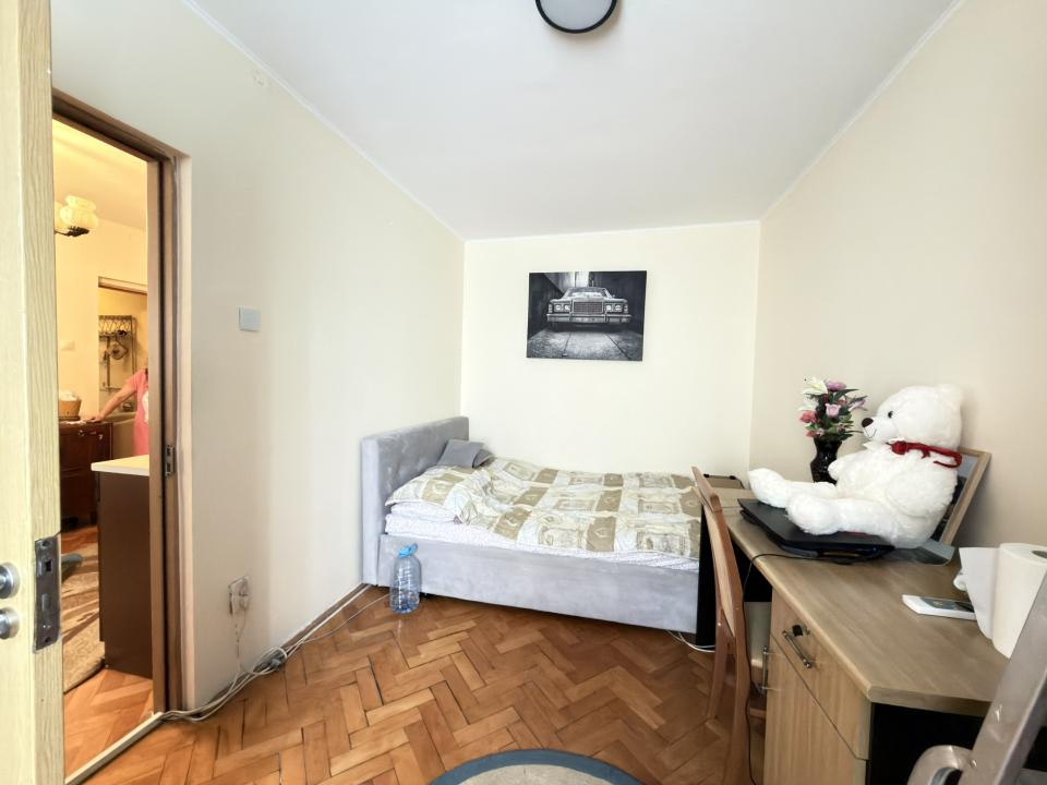 Apartament 2 camere, 40 mp utili, etaj 3 - zona Dacia