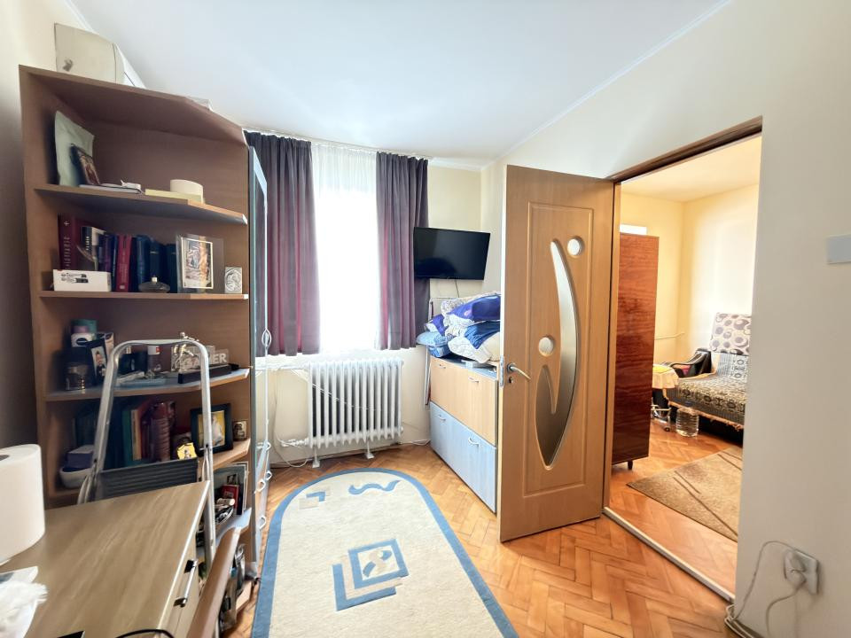 Apartament 2 camere, 40 mp utili, etaj 3 - zona Dacia