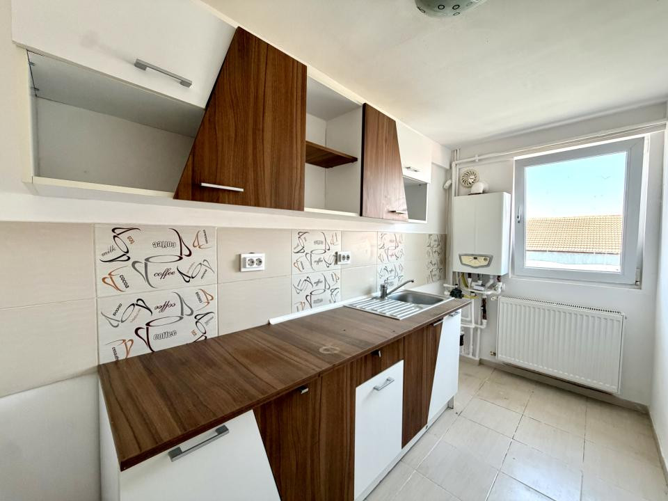 Apartament 1 camera, 32 mp utili + pod amenajat - Dambovita