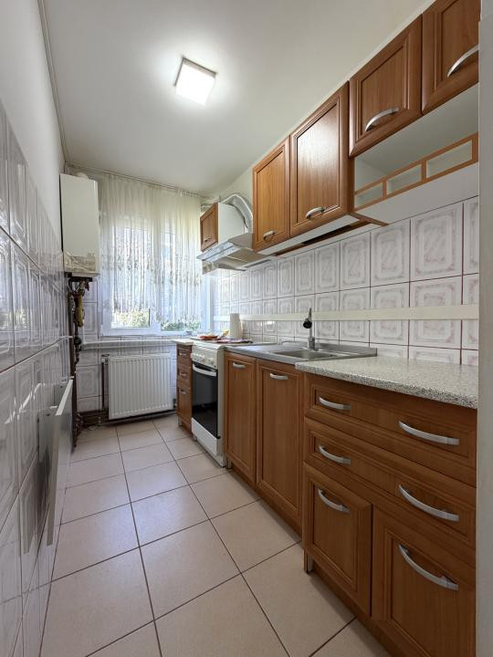 Apartament cu 2 camere, 42mp utili, etaj 2, balcon 3mp - Soarelui