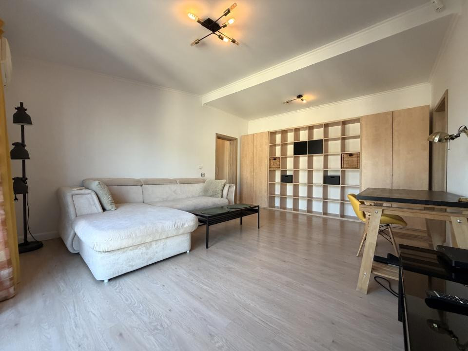 Apartament cu 2 camere, 53mp utili, etaj 3, mobilat si renovat-Braytim