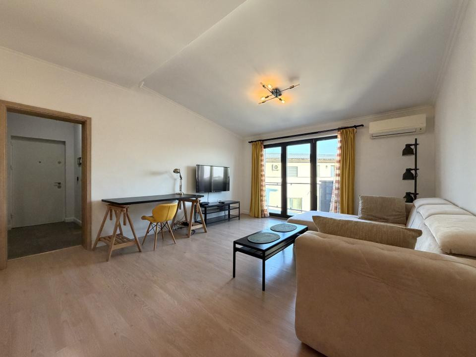 Apartament cu 2 camere, 53mp utili, etaj 3, mobilat si renovat-Braytim