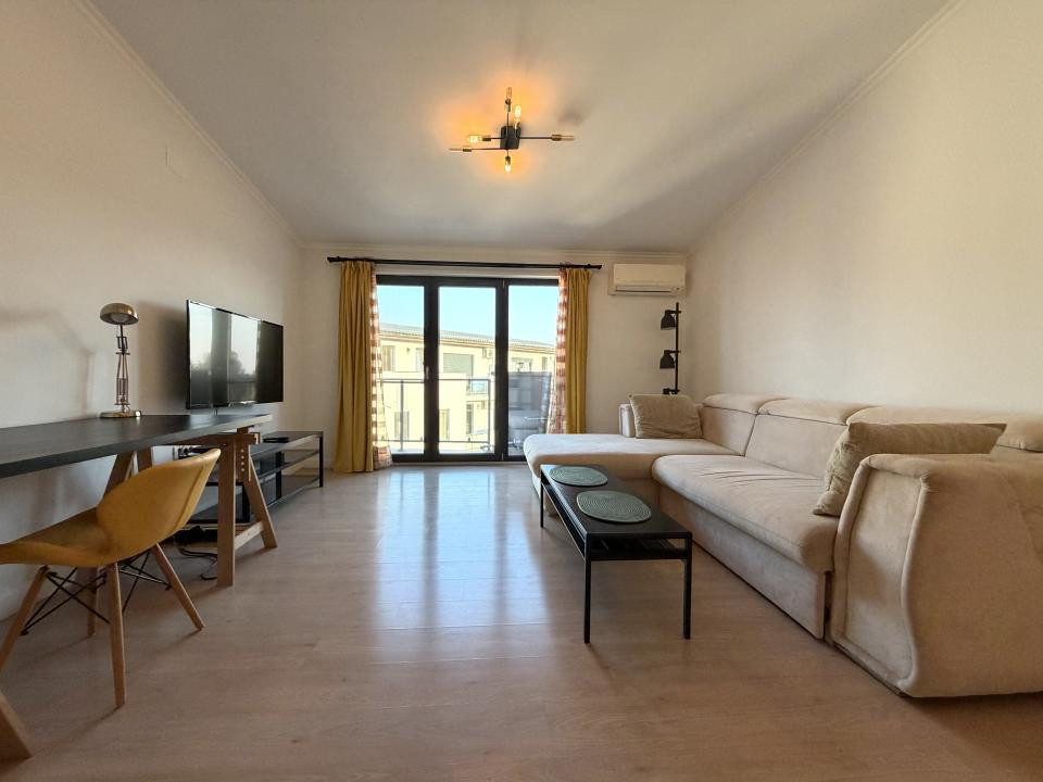 Apartament cu 2 camere, 53mp utili, etaj 3, mobilat si renovat-Braytim